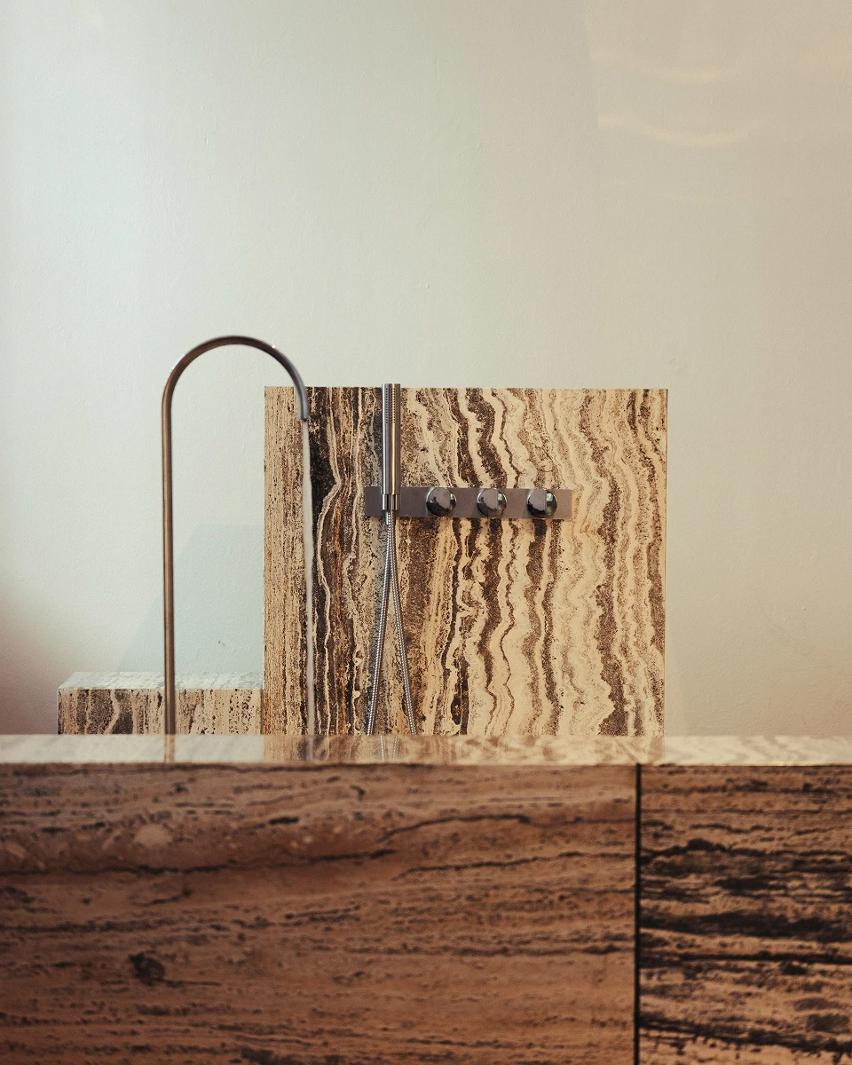 BEYOND fittings against travertine